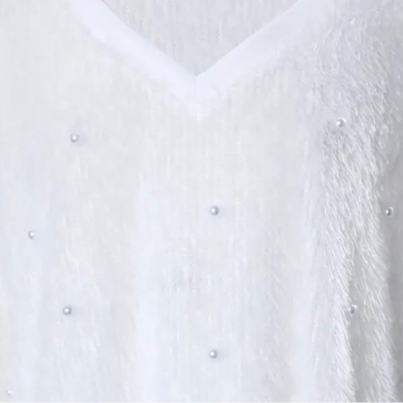 𝅺beaded Decor Long Sleeve Fluffy Top-NWT - Picture 7 of 9